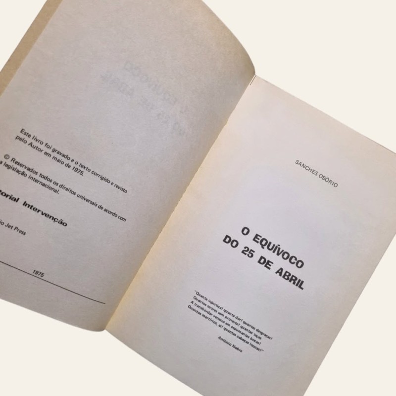O Equívoco do 25 de Abril