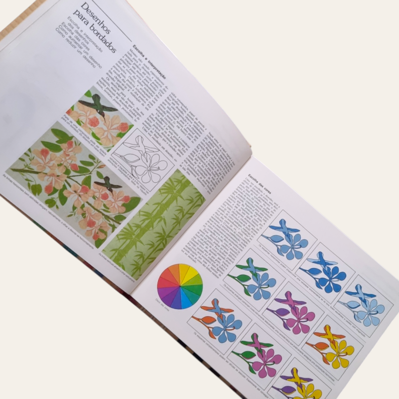 O Grande Livro dos Lavores - Croché, Tricô, Tapeçaria, Macramé, Patchwork, Bordados, Rendas, Aplicações