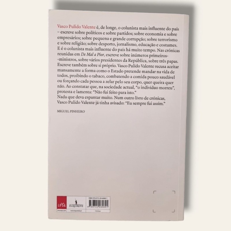De Mal a Pior - Crónicas (1998 - 2015)