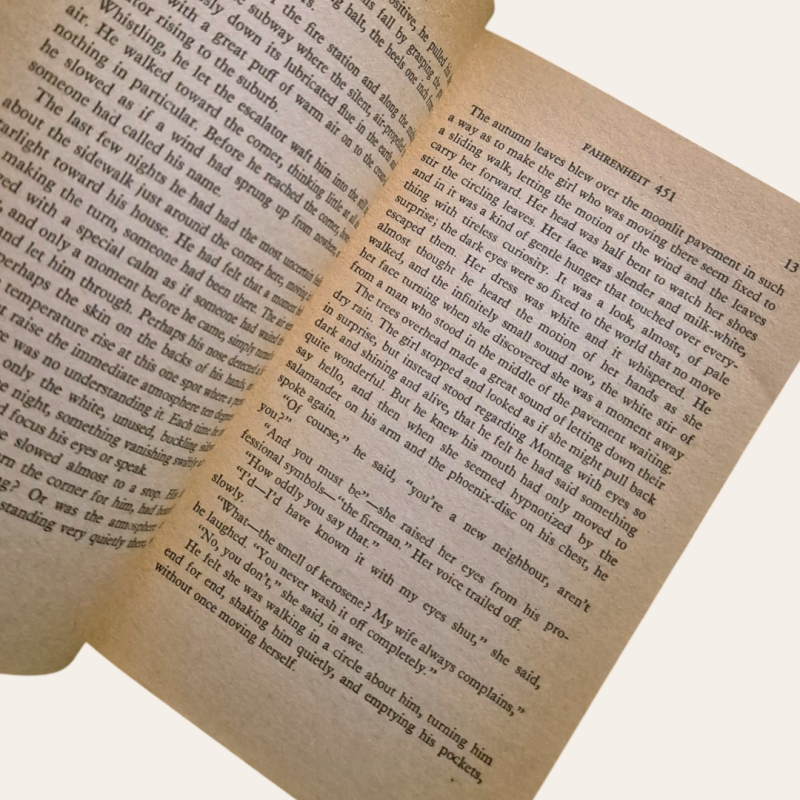 Fahrenheit 451
