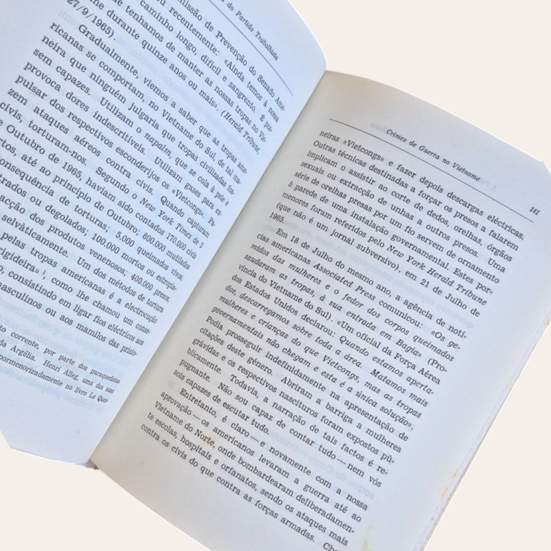 Crimes de Guerra no Vietname