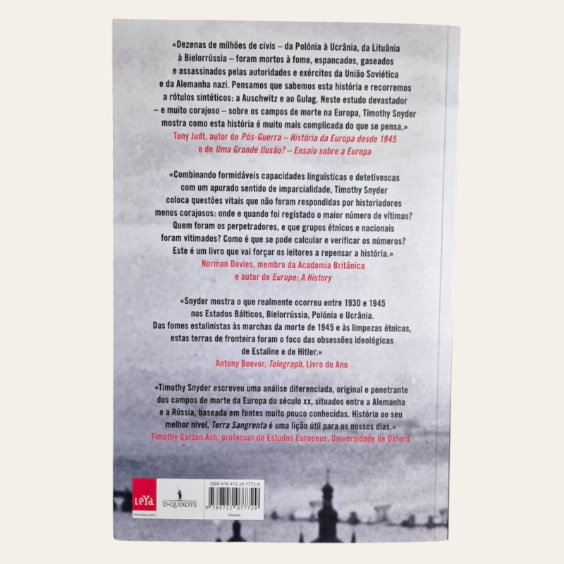 Terra Sangrenta - A Europa entre Hitler e Estaline