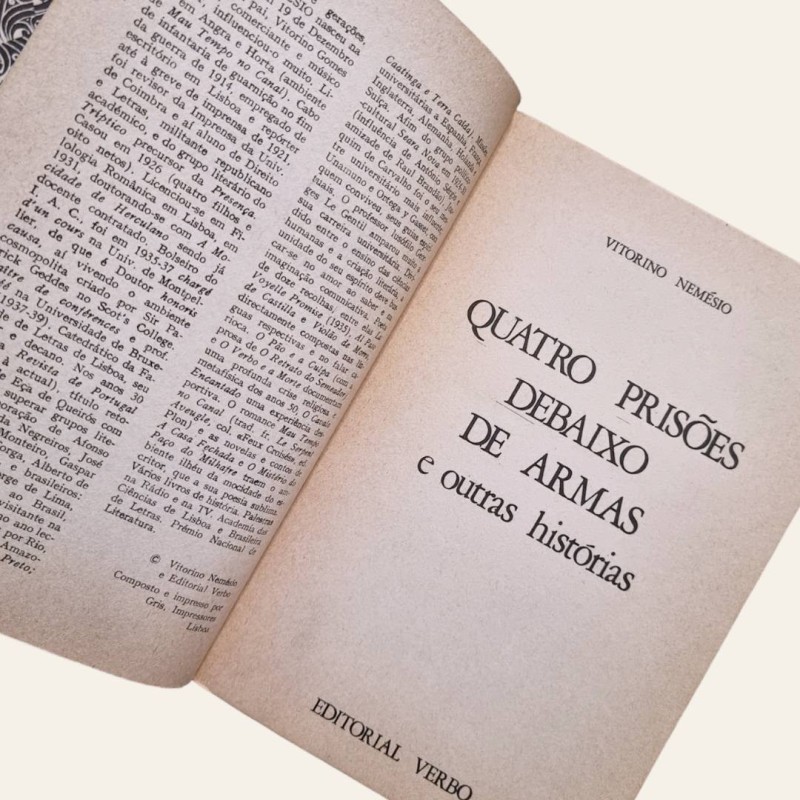 Quatro Prisões Debaixo de Armas