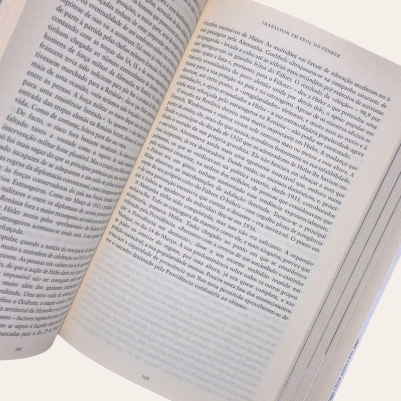 Hitler - Uma Biografia