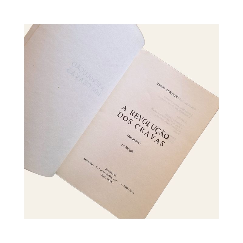 A Revolução dos Cravas