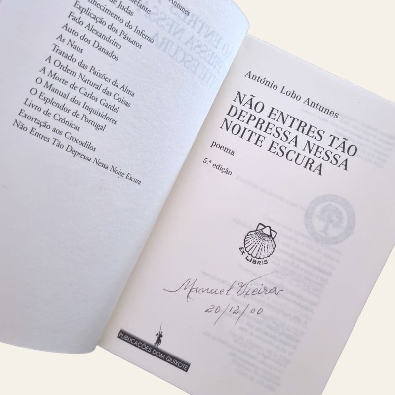 Não Entres Tão Depressa Nessa Noite Escura